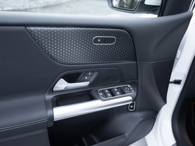 Mercedes-Benz B 180 Progressive