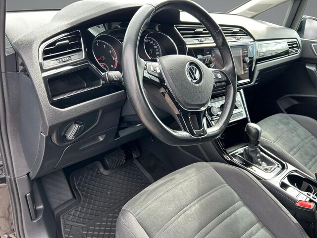 Volkswagen Touran 1.5 TSI DSG Highline