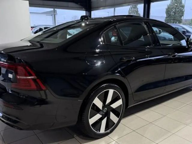 Volvo S60 AWD Dark Recharge Ultimate