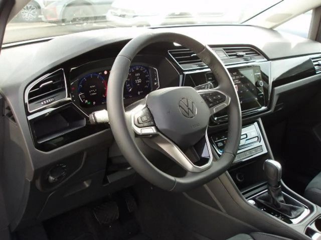 Volkswagen Touran BMT DSG Highline