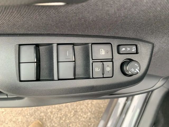 Mazda 2 Exclusive-line