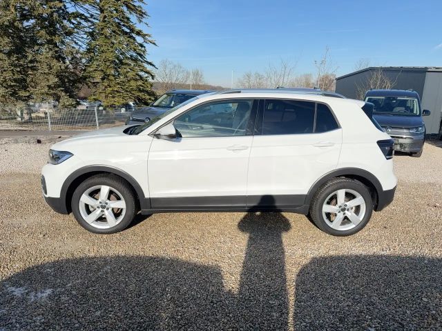 Volkswagen T-Cross Style