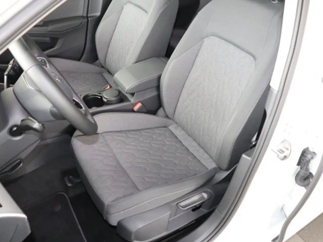 Volkswagen Golf 1.5 TSI Golf VIII