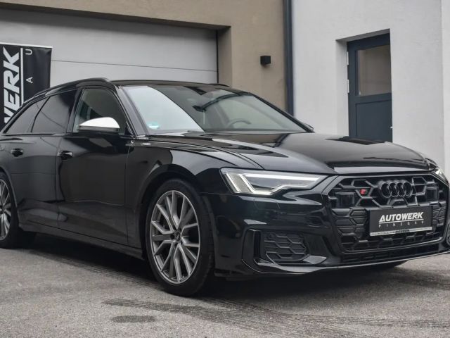 Audi S6 Avant Quattro