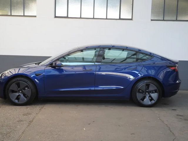 Tesla Model 3 Standard Range