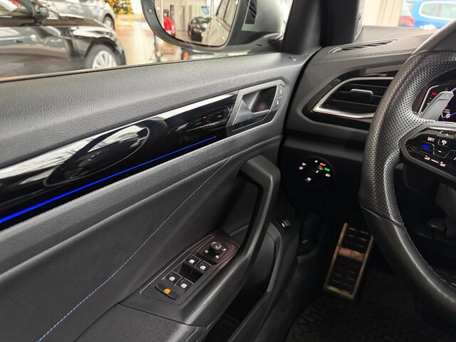Volkswagen T-Roc T-ROC 2.0    R    BT221 TSID7A