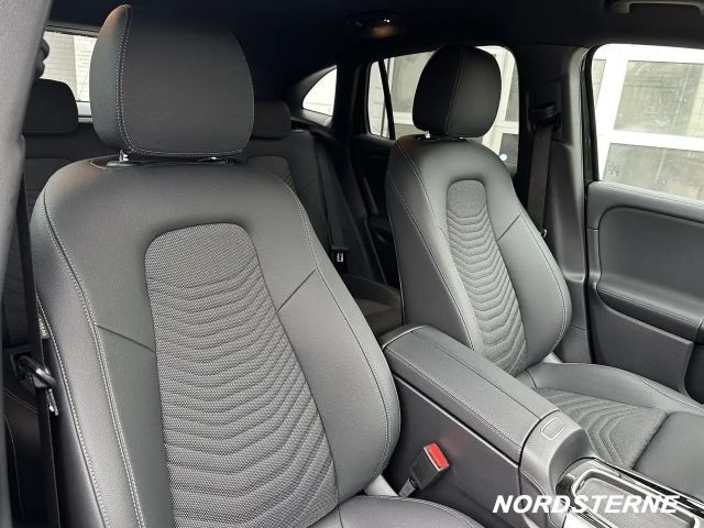 Mercedes-Benz GLA 200 GLA 200 d