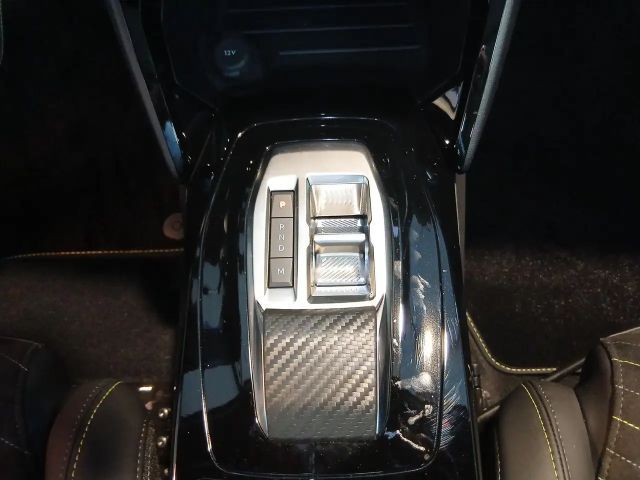 Peugeot 208 GT-Line Hybrid