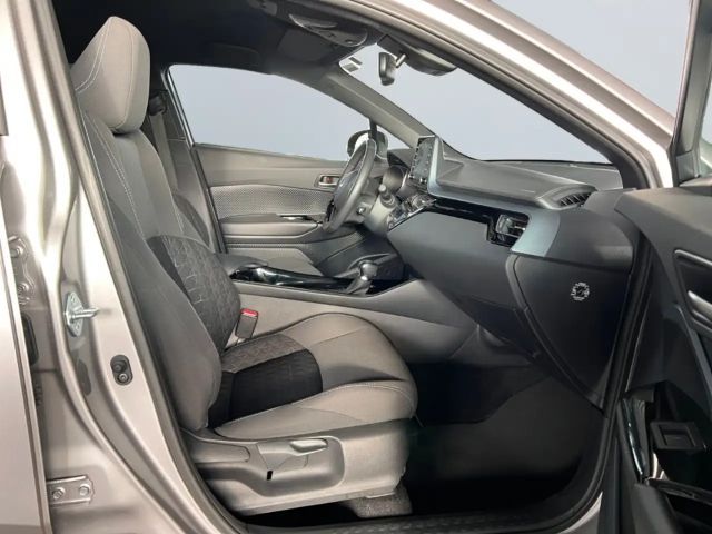 Toyota C-HR Hybride Team D