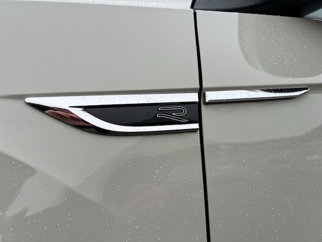 Volkswagen T-Roc 1.5 TSI DSG R-Line