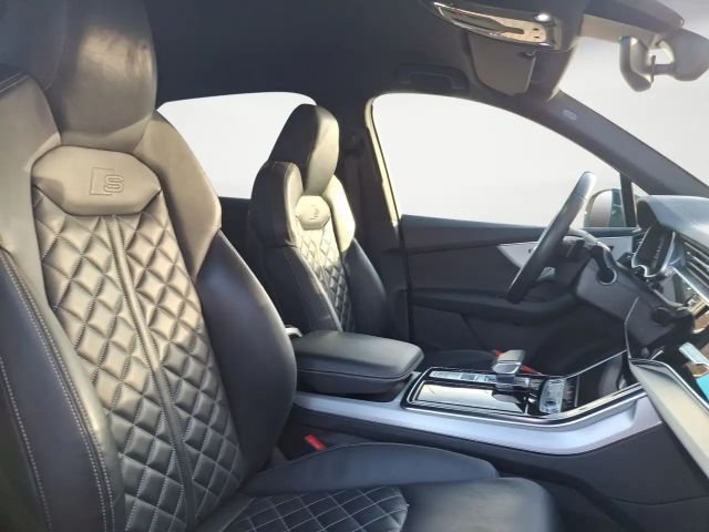 Audi Q7 50 TDI Quattro S-Line