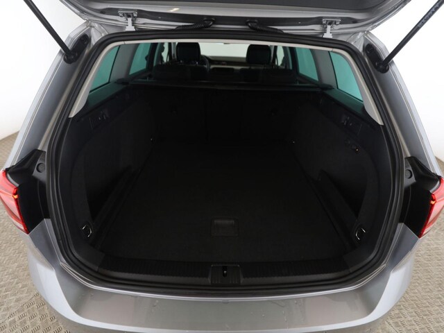 Volkswagen Passat 1.5 TSI Business Variant
