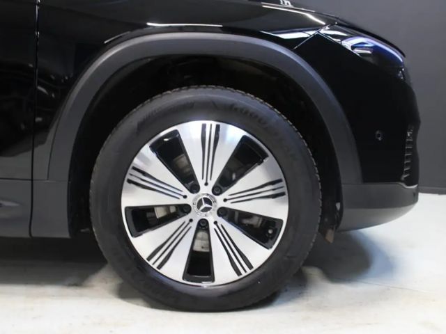 Mercedes-Benz EQB 250