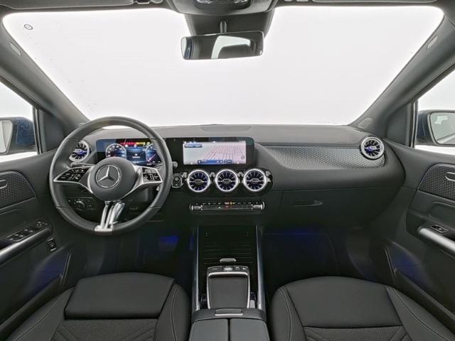 Mercedes-Benz B 200 Progressive Sedan