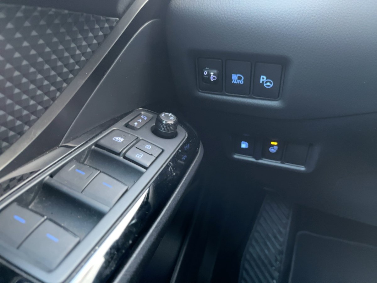 Toyota C-HR 5-deurs Team D