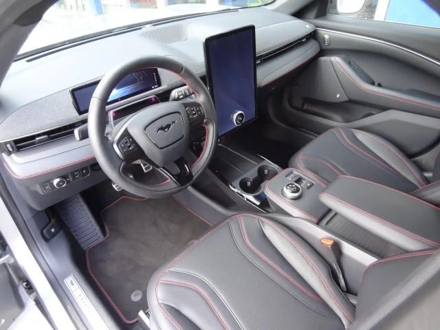 Ford Mustang Mach-E AWD