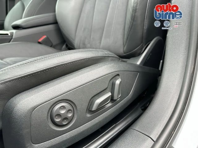 Audi A4 allroad 40 TDIquattro StandHZG AHK-klappbar Navi digitales