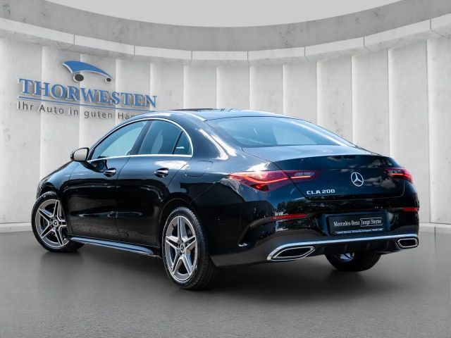 Mercedes-Benz CLA 200 AMG Line Coupé