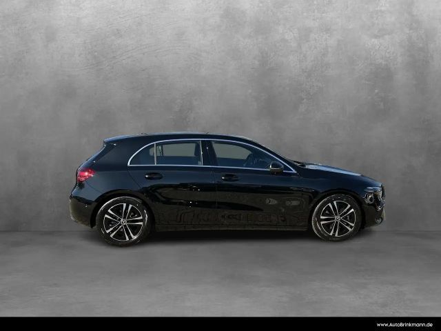 Mercedes-Benz A 180 Progressive