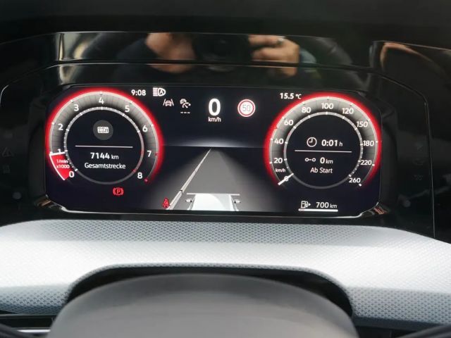 Volkswagen Golf 1.5 TSI Golf VIII IQ.Drive