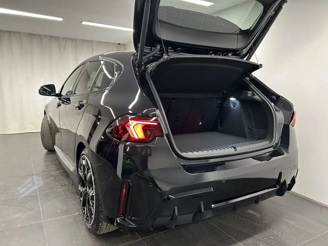 BMW 120 120d M-Sport Sedan