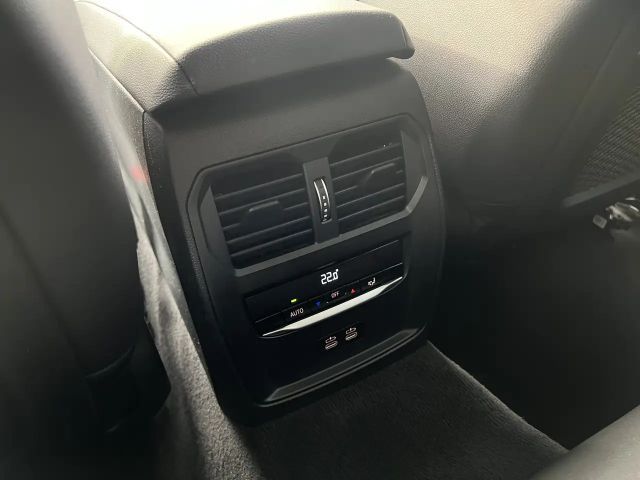 BMW 320 320d Touring xDrive