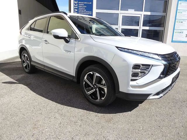 Mitsubishi Eclipse Cross 4WD CVT Intense PHEV