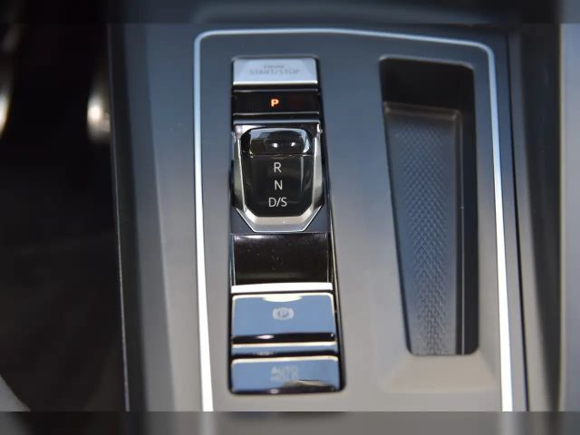 Volkswagen Golf DSG Golf VIII Move