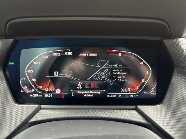 BMW 135 Sedan xDrive