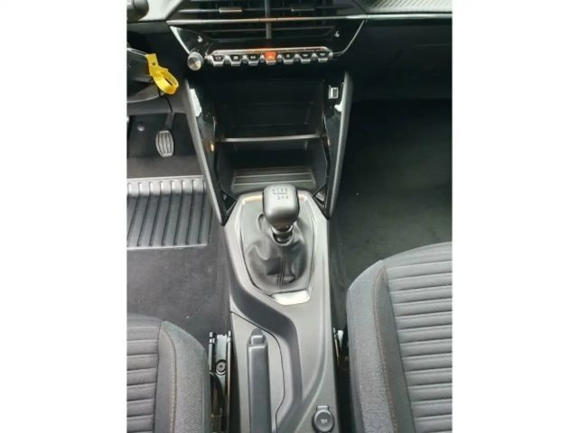 Peugeot 2008 Active Pack BlueHDi