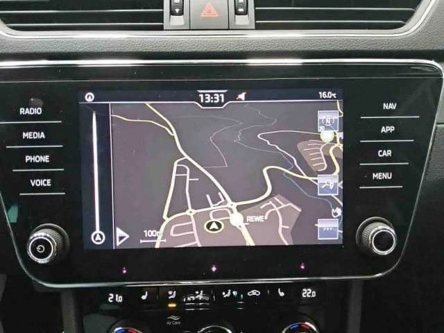 Skoda Superb 2.0 TDI Combi Style Style