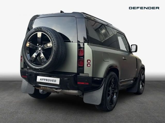 Land Rover Defender 90 D300 Dynamic HSE
