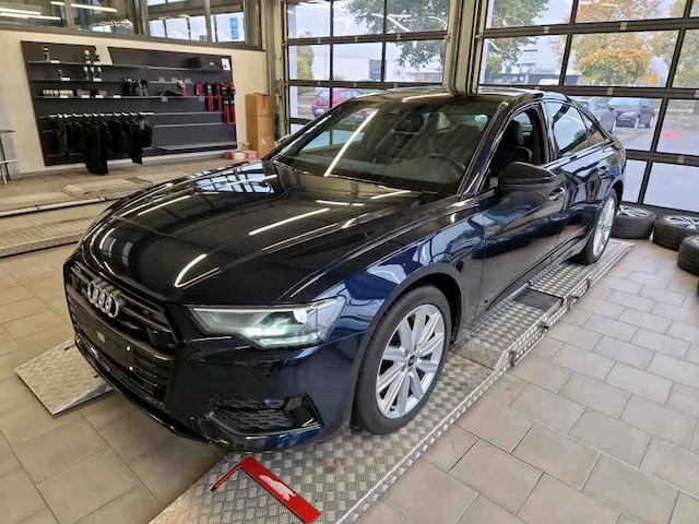 Audi A6 55 TFSI Quattro S-Tronic Sedan