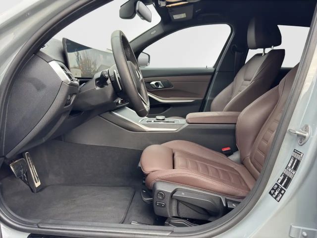 BMW 320 320d M-Sport Touring xDrive