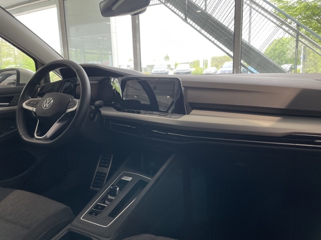 Volkswagen Golf 1.5 eTSI Move