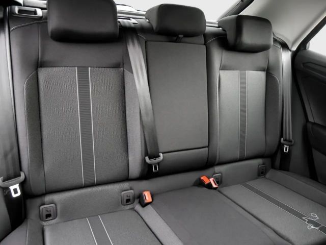 Volkswagen T-Roc 1.5 TSI DSG Life