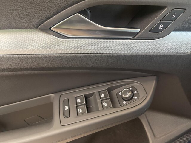 Volkswagen Golf 1.5 eTSI Golf VIII