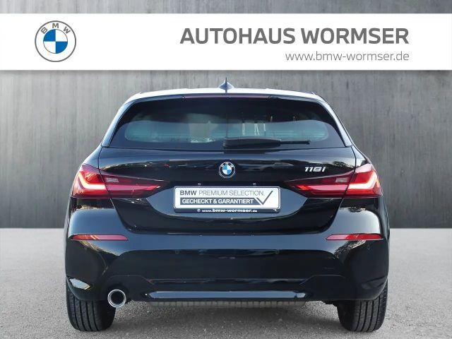 BMW 118 118i Advantage pakket Sedan