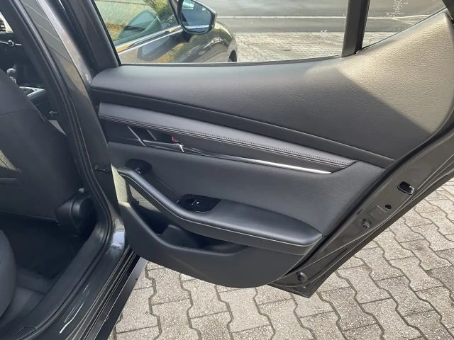 Mazda 3 2.5L SkyActiv