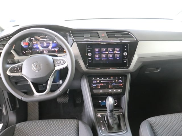 Volkswagen Touran 1.5 TSI DSG