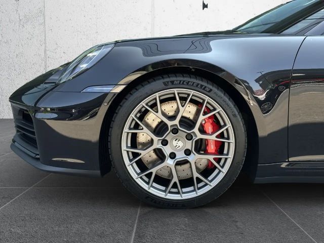 Porsche 992 Cabrio Carrera S