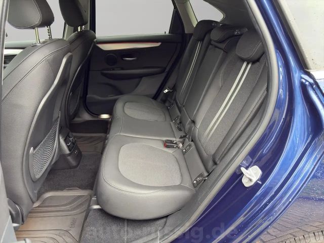 BMW 218 218d Sport Line xDrive