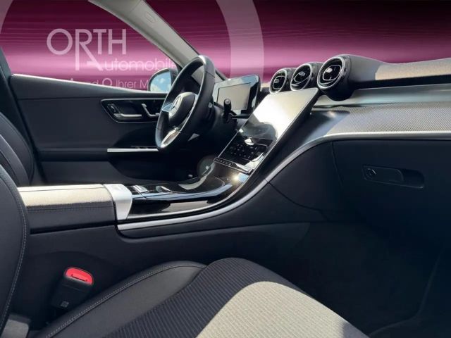 Mercedes-Benz C 220 4MATIC