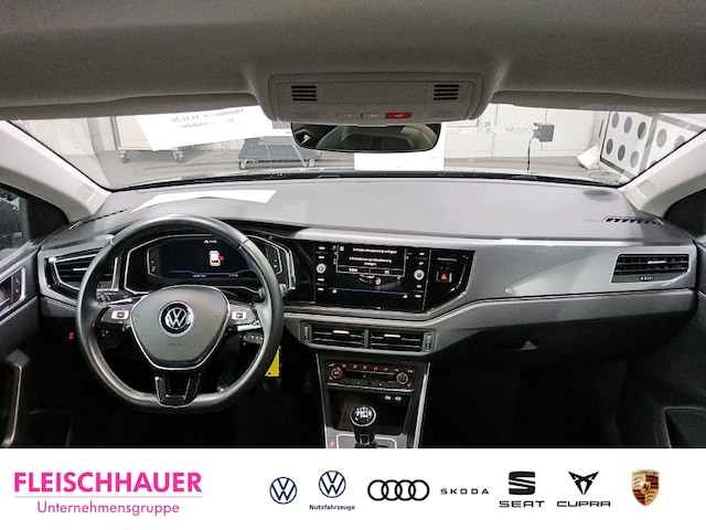 Volkswagen Polo 1.0 TSI DSG Highline