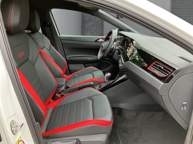 Volkswagen Polo 2.0 TSI DSG GTI