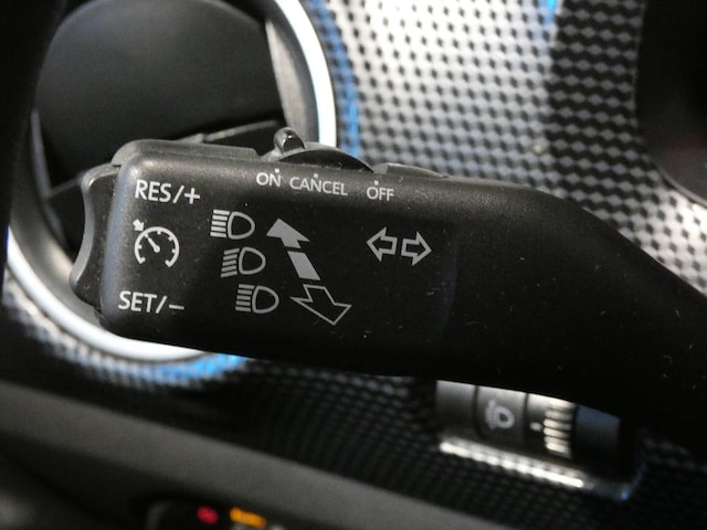 Volkswagen up! 1,0 l 48 kW (65 PS) 5-Gang