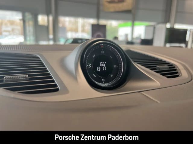Porsche Cayenne Sportabgasanlage Panorama LED-Matrix