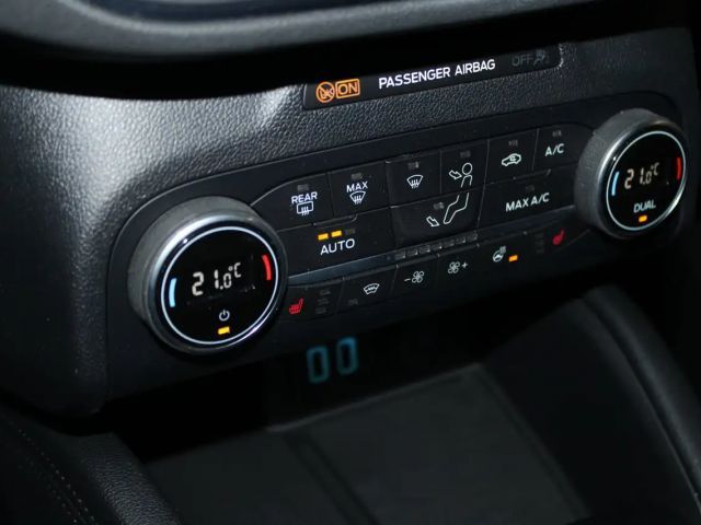 Ford Kuga Plug in Hybrid Titanium X