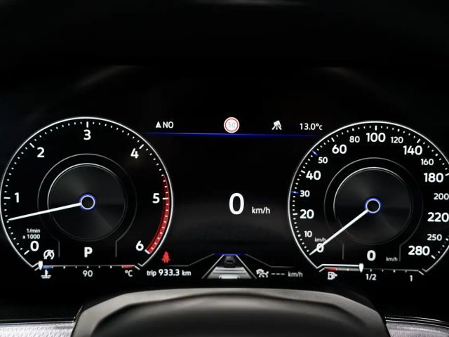 Volkswagen Touareg R-Line Style