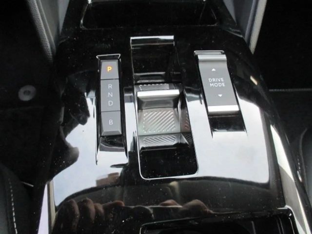 Citroën ë-C4 X Shine